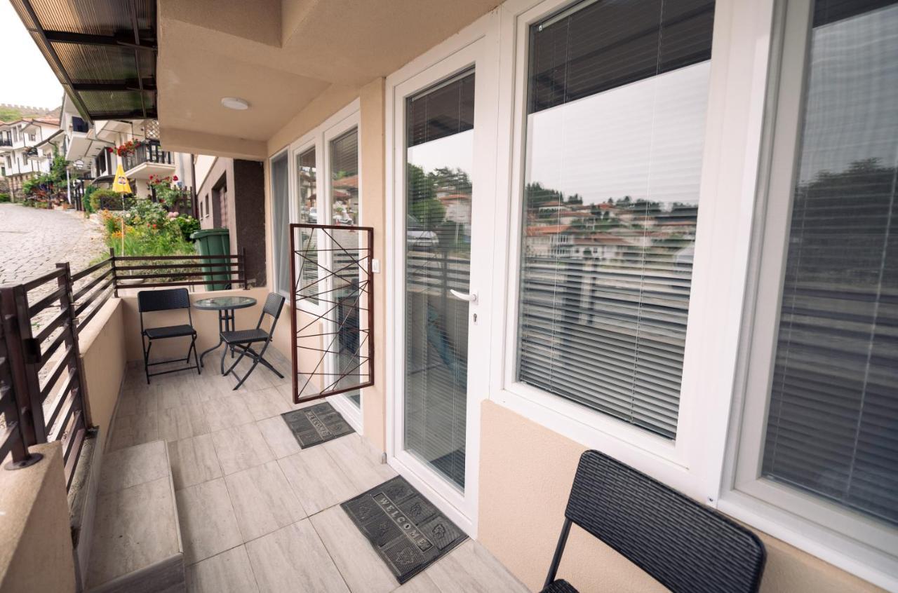 Down Street-Old Town Apartment โอครีด ภายนอก รูปภาพ
